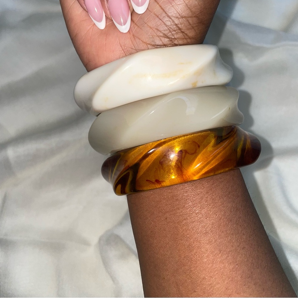 Bangle Bracelet Set in Cream, Taupe, and  Amber (3-Piece Bundle) - Picture 2 of 5